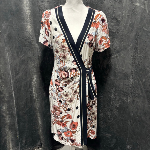 EUC Anthropologie Maeve Aubrey floral/polka dots cream, rose, and brown. Size 8 - Picture 2 of 11